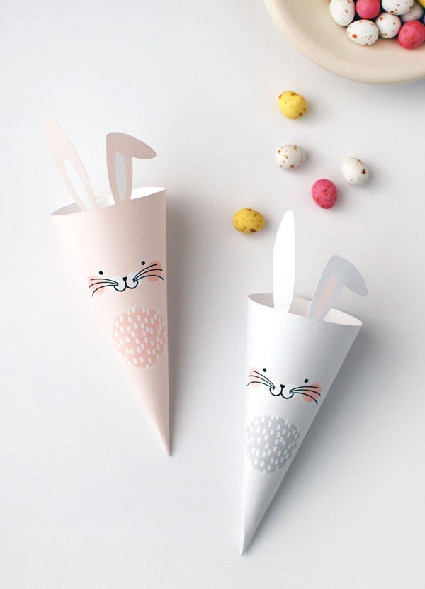 \"Easter-Bunny-printable-treat-cones_via_We-Are_scout-600x831\"